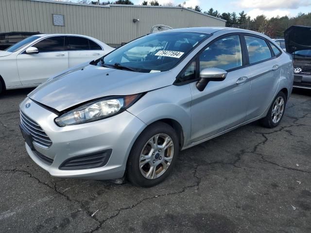 2015 Ford Fiesta SE