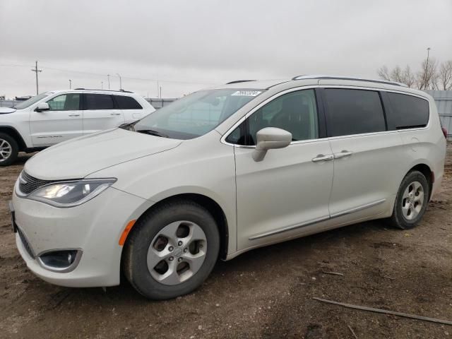 2017 Chrysler Pacifica Touring L Plus