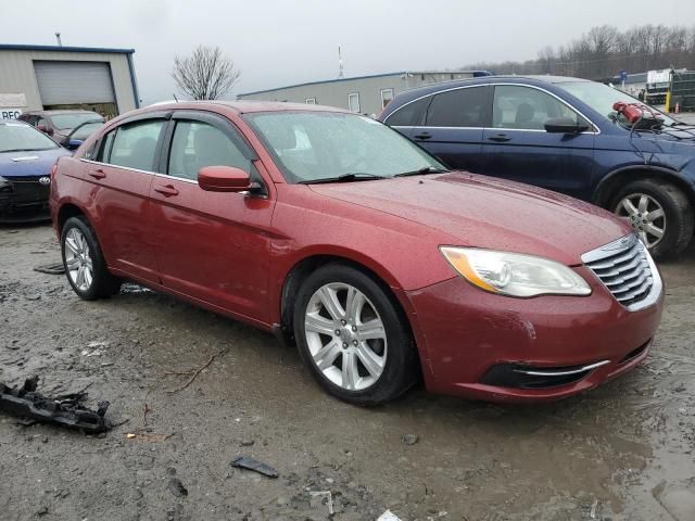 2013 Chrysler 200 Touring