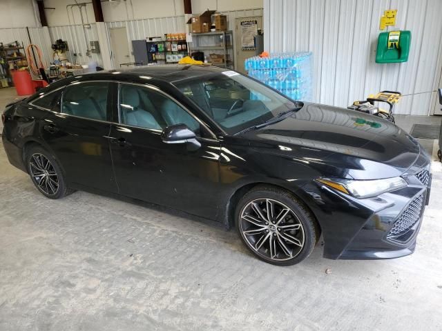 2019 Toyota Avalon XLE