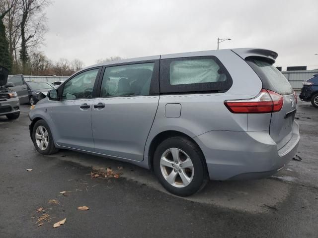 2015 Toyota Sienna