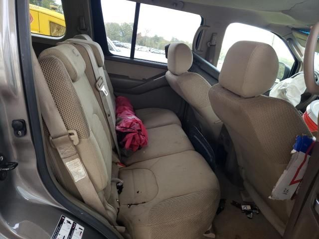 2006 Nissan Pathfinder LE