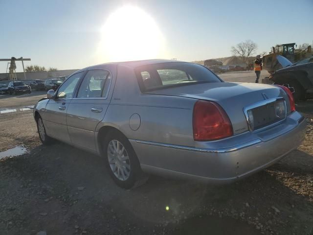 2007 Lincoln Town Car Signature