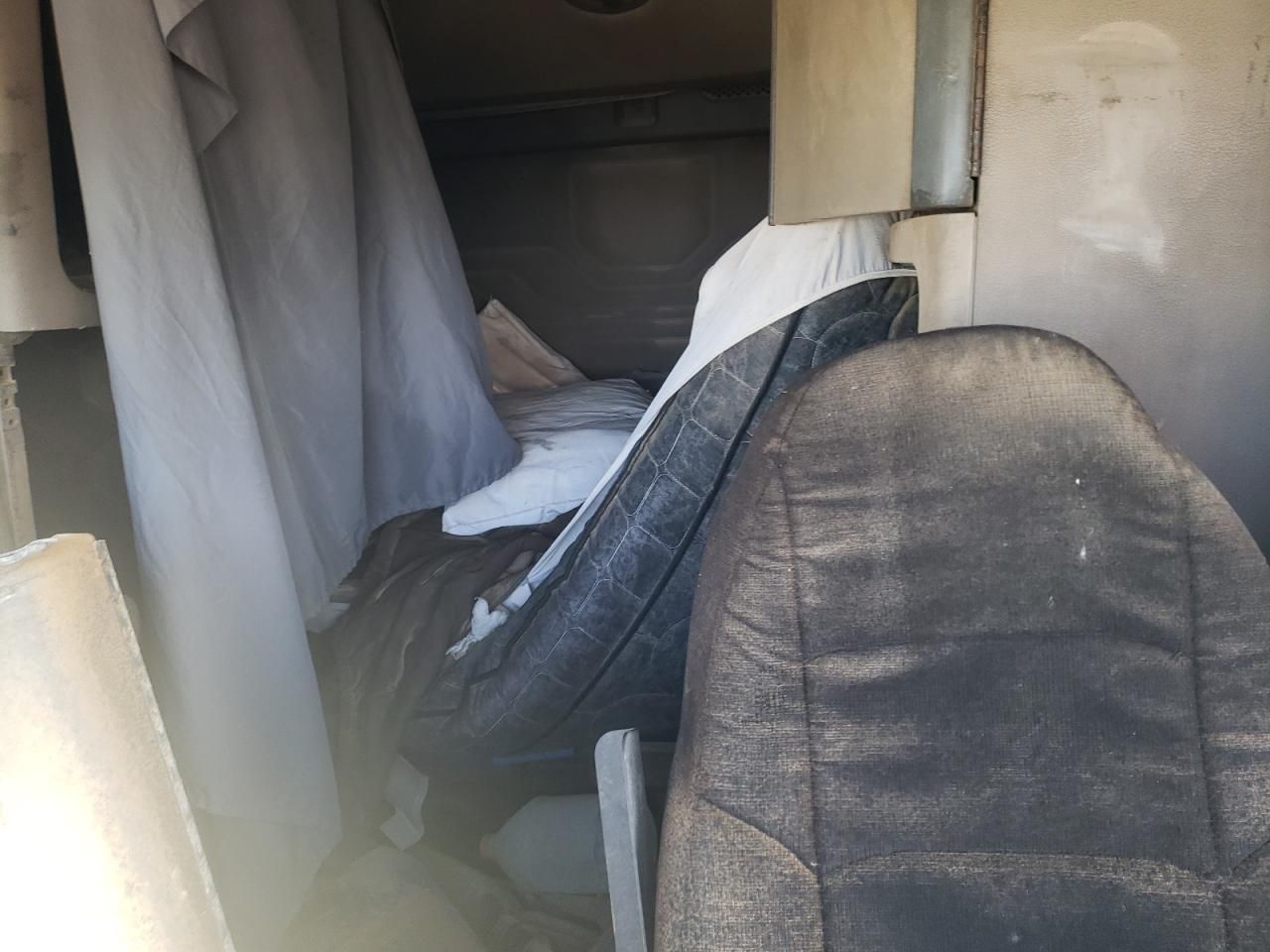 2008 Freightliner Cascadia 125