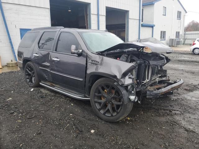 2010 Cadillac Escalade Luxury