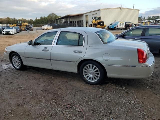 2004 Lincoln Town Car Ultimate