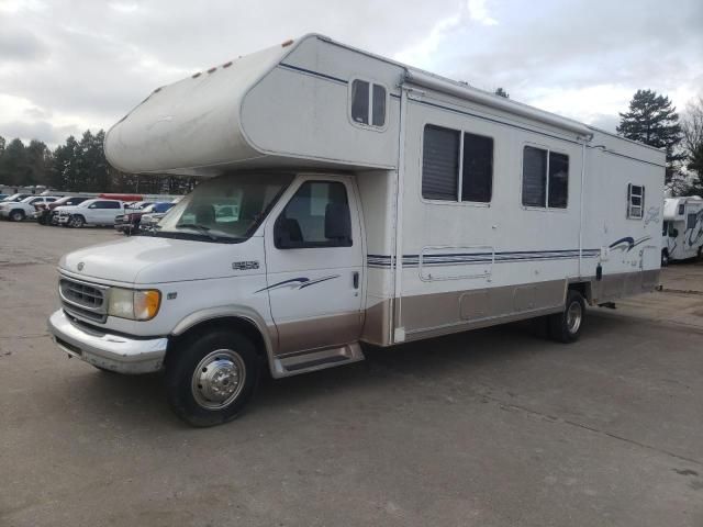 2002 Coachmen 2002 Ford Econoline E450 Super Duty Cutaway Van