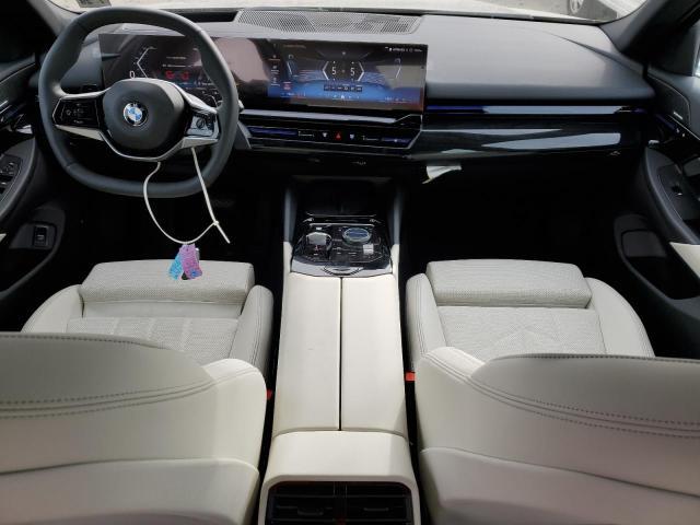 2024 BMW 530 xi
