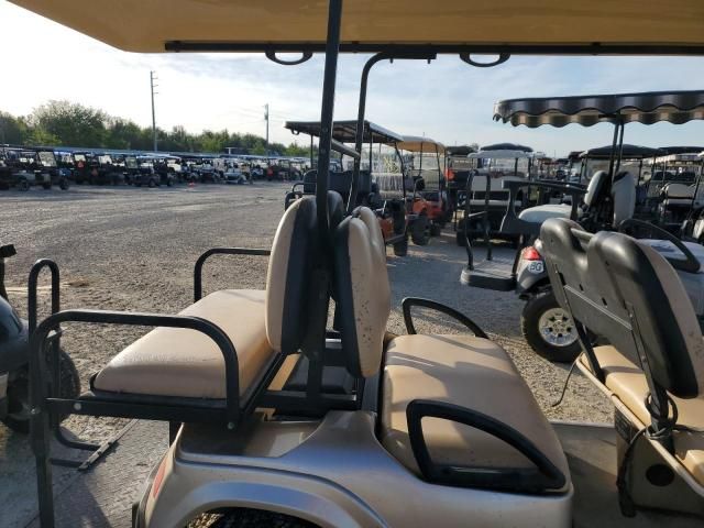 2010 Starcraft Golf Cart