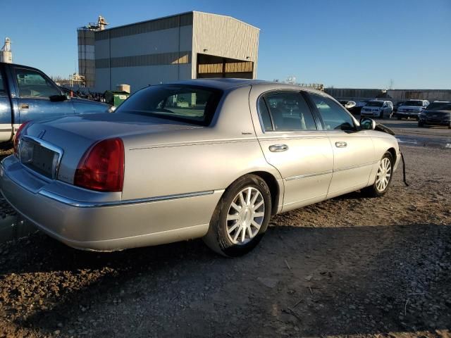 2007 Lincoln Town Car Signature