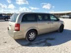 2009 Chrysler Town & Country LX