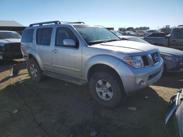 2006 Nissan Pathfinder LE