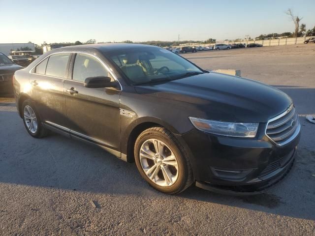 2014 Ford Taurus SEL