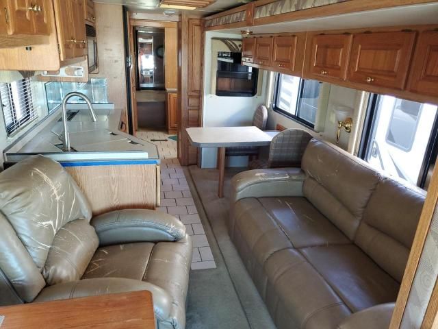 2002 Monaco 2002 Roadmaster Rail Raised Rail