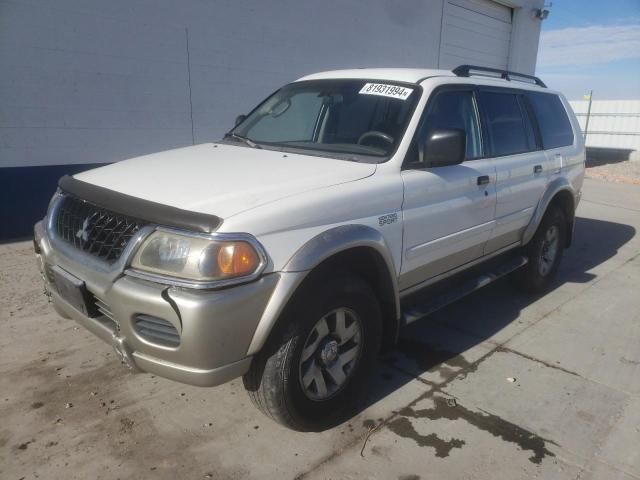 2003 Mitsubishi Montero Sport XLS