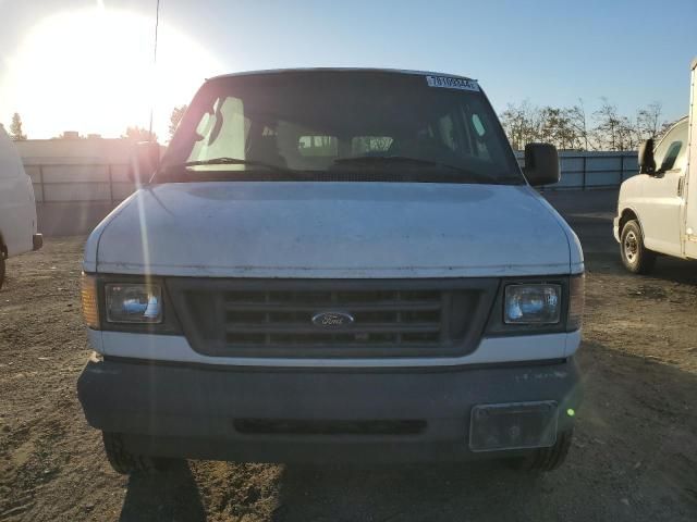 2003 Ford Econoline E350 Super Duty Wagon