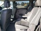 2010 Volkswagen Routan SE