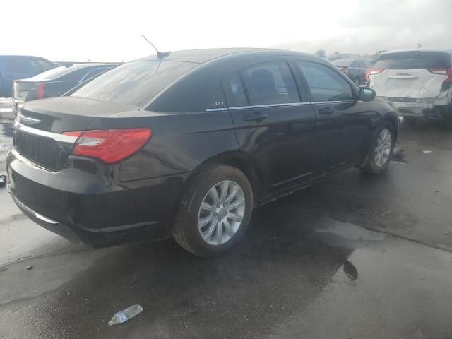 2013 Chrysler 200 Touring