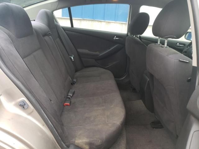 2012 Nissan Altima Base