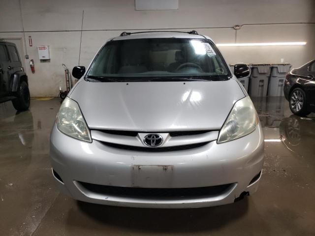 2006 Toyota Sienna CE