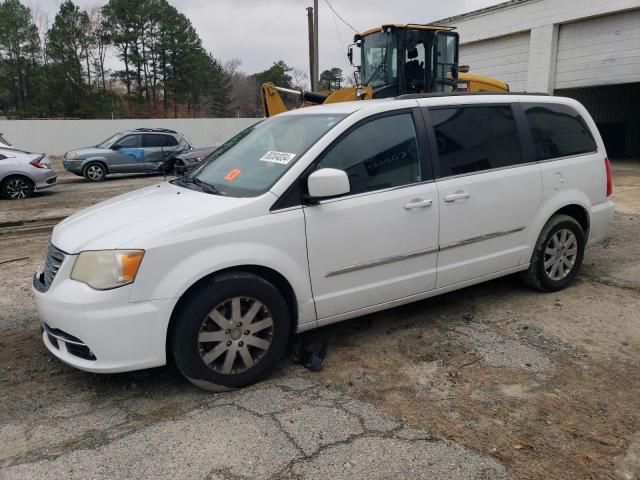 2014 Chrysler Town & Country Touring