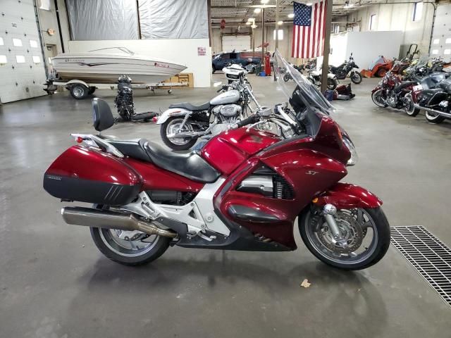 2005 Honda ST1300