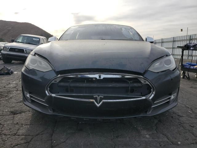 2015 Tesla Model S