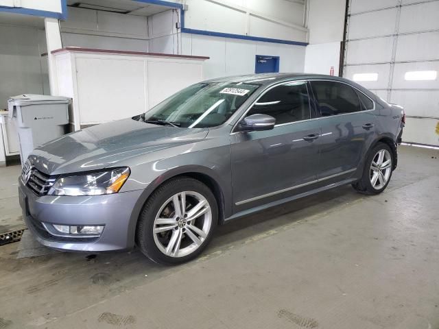 2014 Volkswagen Passat SEL