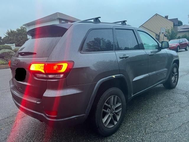 2016 Jeep Grand Cherokee Laredo