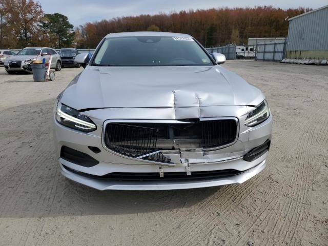 2018 Volvo S90 T5 Momentum