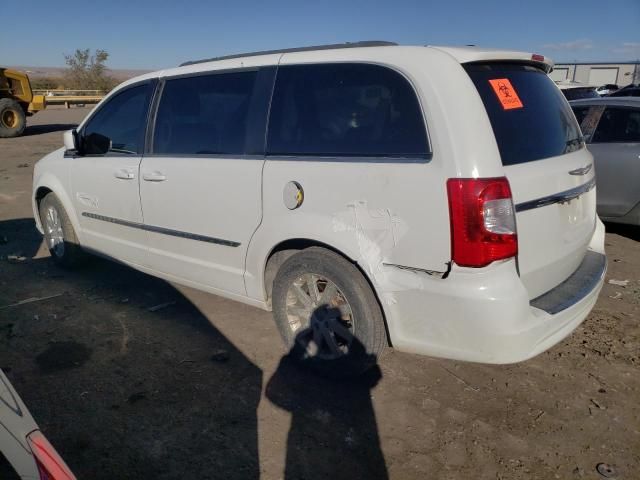 2016 Chrysler Town & Country Touring