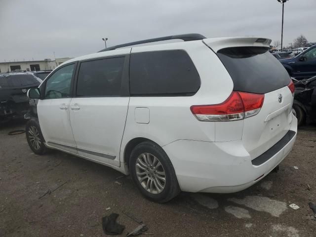 2011 Toyota Sienna XLE