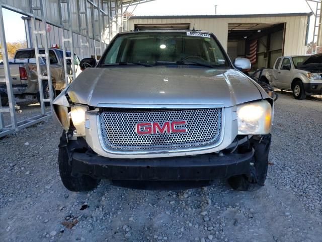 2005 GMC Envoy Denali