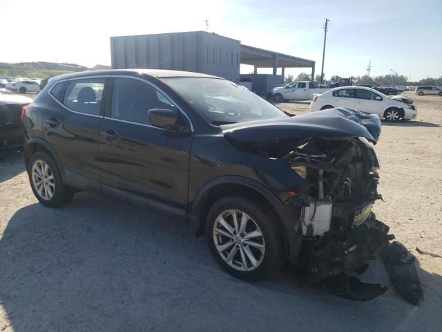 2017 Nissan Rogue Sport S