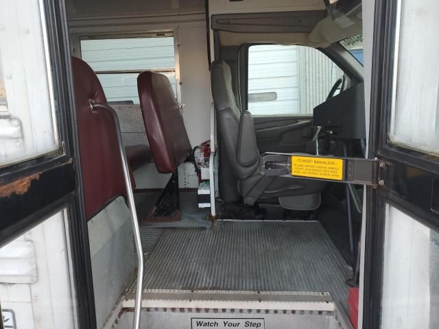 2004 Chevrolet Express G3500