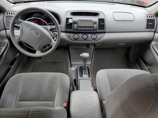 2005 Toyota Camry LE