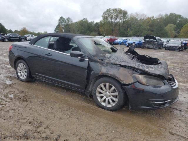 2013 Chrysler 200 Touring