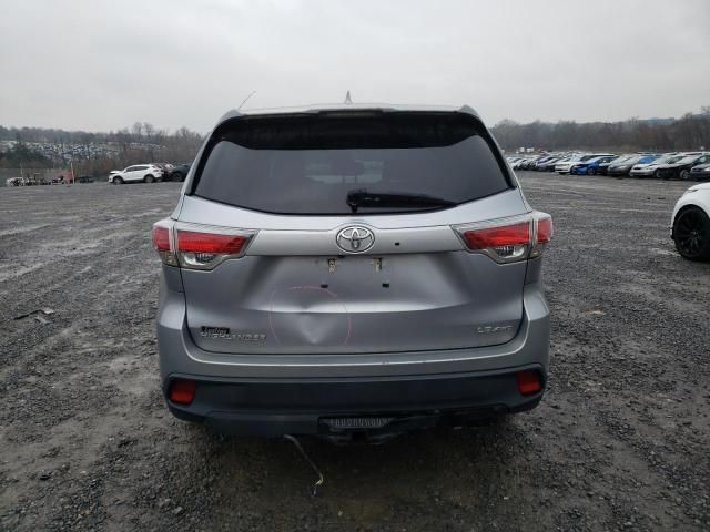 2016 Toyota Highlander LE