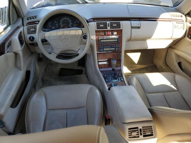 1998 Mercedes-Benz E 320