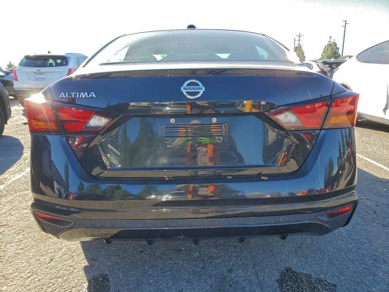 2019 Nissan Altima s