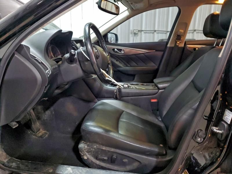 2015 Infiniti Q50 Base