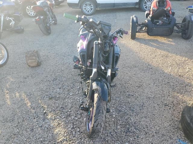 2024 Yamaha Mt07 c