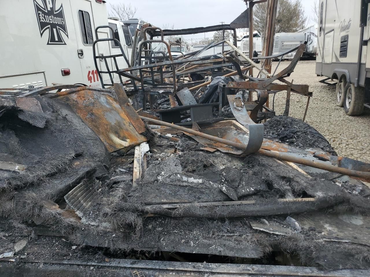 2004 Ford Econoline E350 Super Duty Cutaway Van