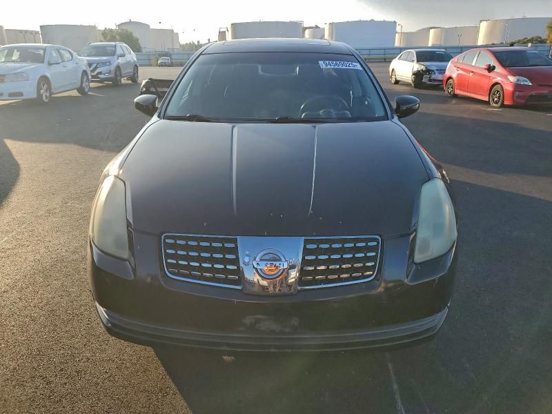 2004 Nissan Maxima se