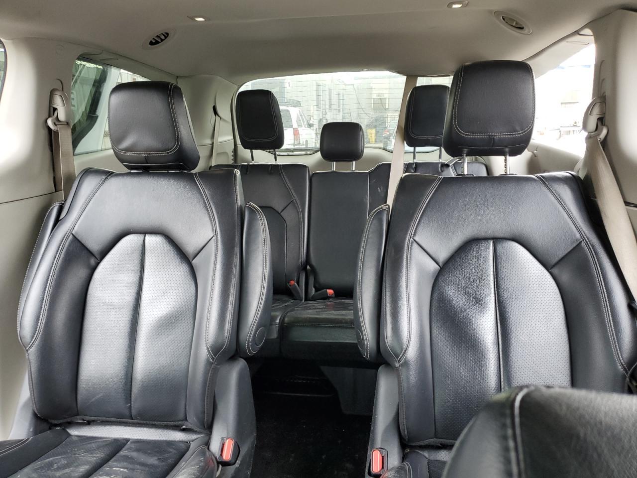2022 Chrysler Pacifica Hybrid Touring l