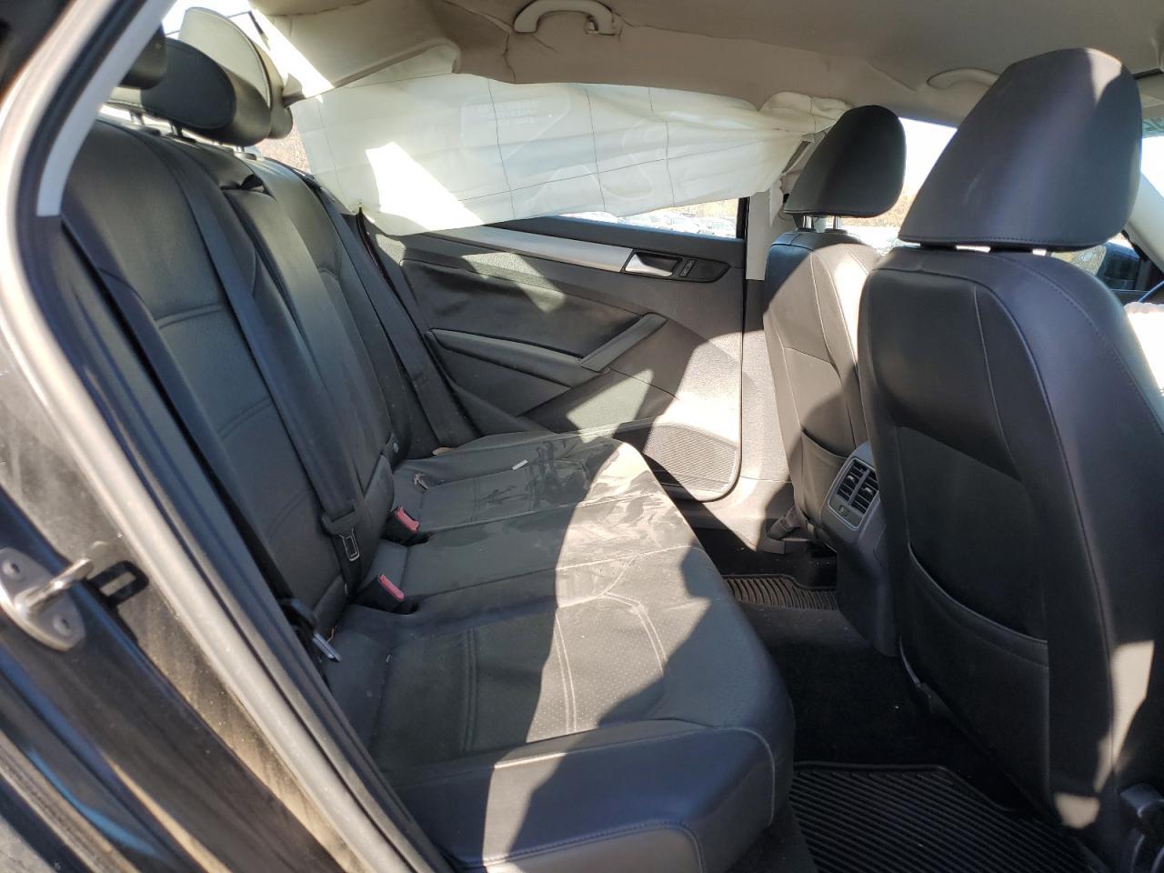 2014 Volkswagen Passat se
