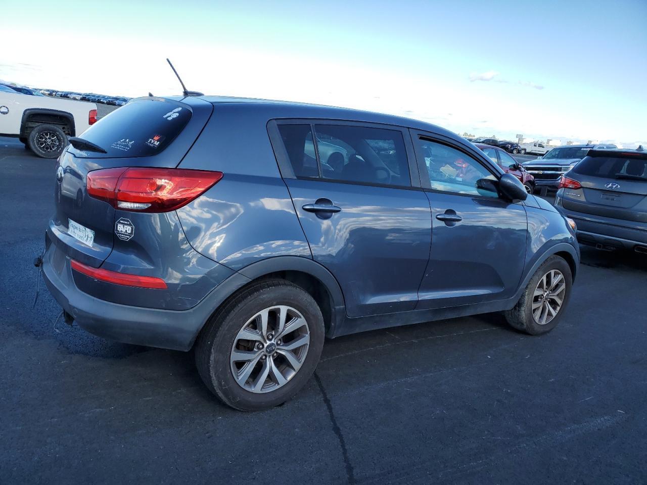 2016 KIA Sportage lx