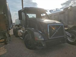 2014 Volv O vnl Semi Truck for sale in Wilmer, TX