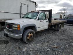 Salvage cars for sale from Copart Albany, NY: 2001 GMC Sierra 3500 Flatbed Truck