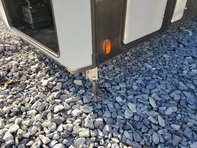 2020 Arrow 5th Wheel